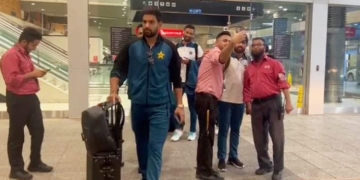 قومی اسکواڈ پرتھ سے سڈنی پہنچ گیا