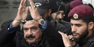 شیخ رشید کی ضمانت بعد از گرفتاری کی درخواست مسترد