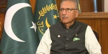 صدر علوی کا انتخابات کی تاریخ خود دینے کا فیصلہ ، چیف الیکشن کمشنر کو ہنگامی خط