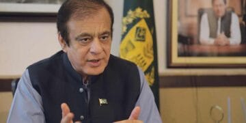 آئین پر عمل نہ کرنے والوں پر آرٹیکل 6 لگنا چاہیئے، شبلی فراز