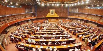 پی ٹی آئی اراکین کے استعفے منظور کرنے کا حکم معطل