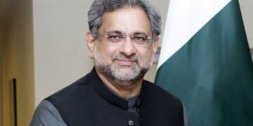 میرا لیڈر نواز شریف ہی ہے، شاہد خاقان عباسی