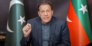 جنوبی وزیرستان کے علاقے سے  دو لوگوں کو مجھے قتل کرنے کا ٹاسک دیا گیا ہے: عمران خان