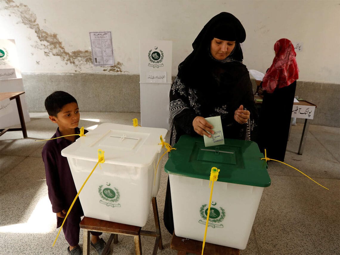 کراچی ،ا لیکشن کمیشن نے قومی اسمبلی کی 9نشستوں پر ضمنی انتخابات کا شیڈول جاری کردیا