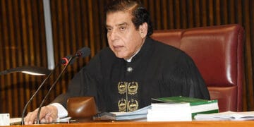 استعفے منظور کر چکا ،واپسی ممکن نہیں: سپیکر قومی اسمبلی کا پی ٹی آئی وفد کو دوٹوک جواب