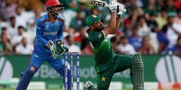 پاکستان اور افغانستان کے درمیان ٹی ٹوئنٹی کا پہلا میچ آج شارجہ میں کھیلا جائے گا۔