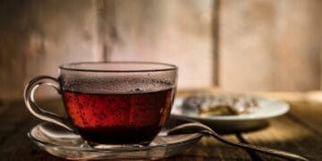 ایک کپ سے زیادہ چائے پینے والوں کیلئے اچھی خبرسامنے آگئی