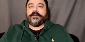 آرمی چیف پر الزام تراشی کرنے والے میجر عادل راجہ کے خلاف لندن میں گھیرا تنگ،