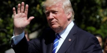 سابق امریکی صدر ڈونلڈ ٹرمپ پر فرد جرم عائد