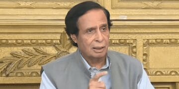 پولیس رانا ثناء اور مریم کے حکم پر زمان پارک آپریشن کر رہی ہے، پرویزالہیٰ