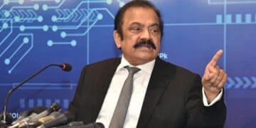 رانا ثناء اللہ کے ناقابل ضمانت وارنٹ گرفتاری جاری