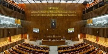 ملک بھر میں ایک ہی روز انتخابات سینیٹ میں قرارداد منظور