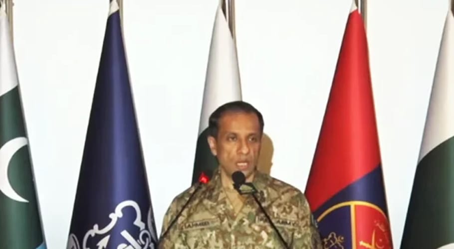 سابق فوجی ہونے کا مطلب یہ نہیں کہ قانون سے بالاتر ہیں: ڈی جی آئی ایس پی آر