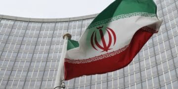 ایران نے آٹھ  سال بعد متحدہ عرب امارات میں سفیر نامزد کر دیا