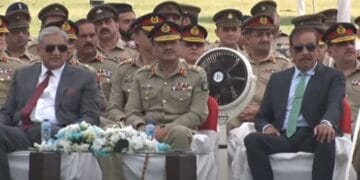 جی ایچ کیو میں یوم تکریم شہدائے پاکستان کی تقریب