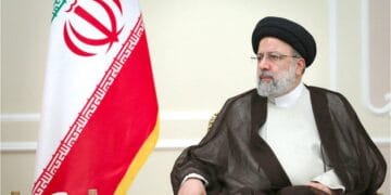 پاکستان کیساتھ معاشی سطح پر کام کرنے کیلئے پرعزم ہیں، ایرانی صدر