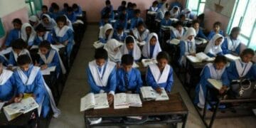 لاہورہائیکورٹ نے پی ٹی آئی اراکین کے استعفے منظورکرنے کانوٹیفکیشن کالعدم قرار دیدیا