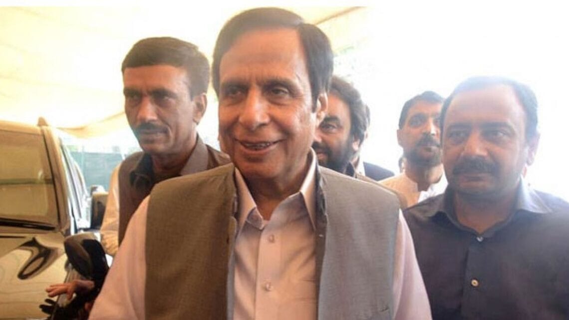 چوہدری پرویز الہٰی لاہور ہائیکورٹ پہنچ گئے