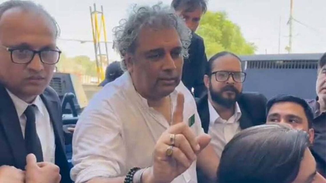 کراچی میں علی زیدی کی رہائش گاہ کو سب جیل قرار دے دیا گیا