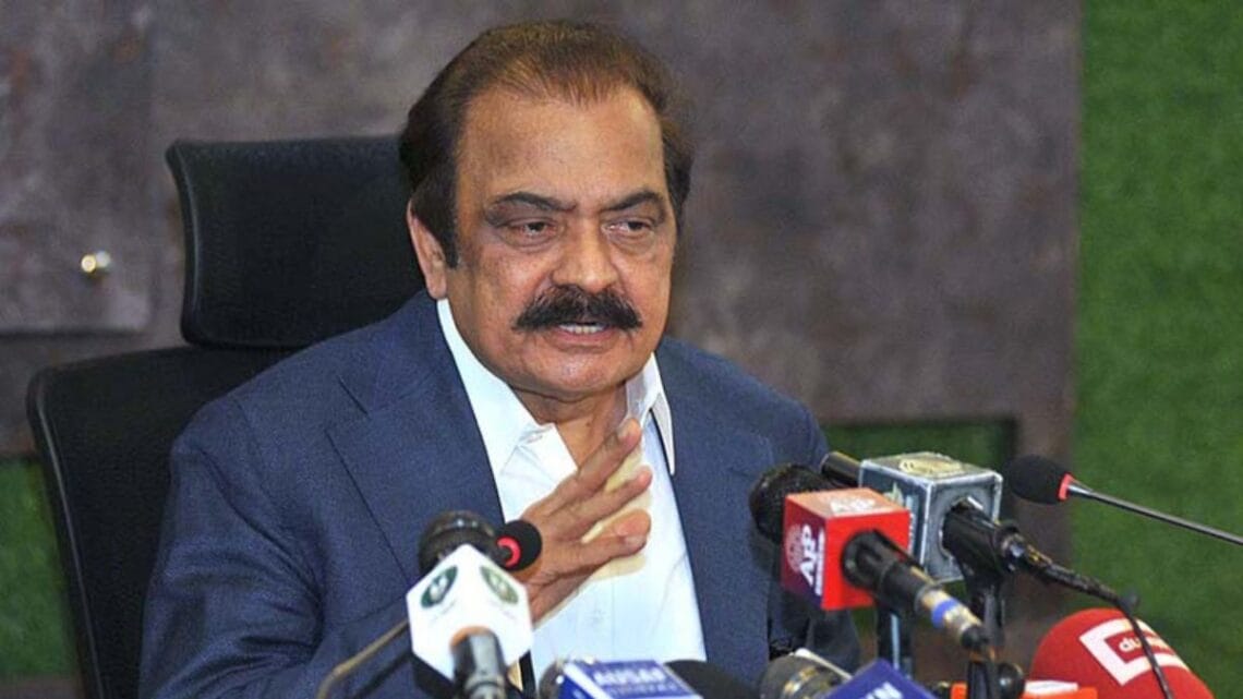 عمران خان پر ملٹری کورٹ میں مقدمہ چلے گا، رانا ثنا اللہ