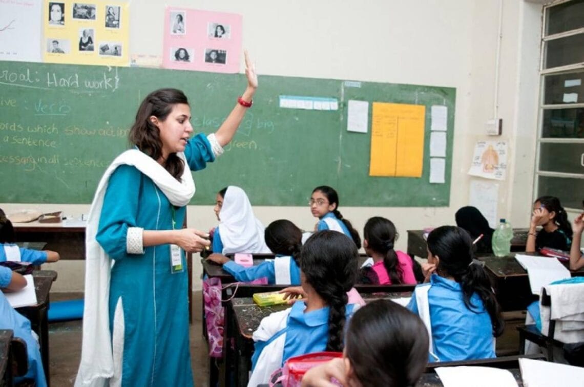 محکمہ تعلیم سندھ کا اعلیٰ تعلیم حاصل کرنیوالے اساتذہ کو اسکالر شپ دینے کا فیصلہ