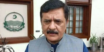 پی ٹی آئی کے سابق رہنما ہاشم ڈوگر کا ڈیموکریٹس گروپ ختم کرنے کا اعلان