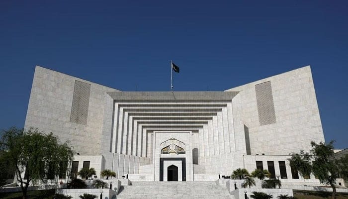 پانامہ پیپرز میں نامزد 436 افراد کیخلاف جےآئی ٹی بنانے پر جواب طلب