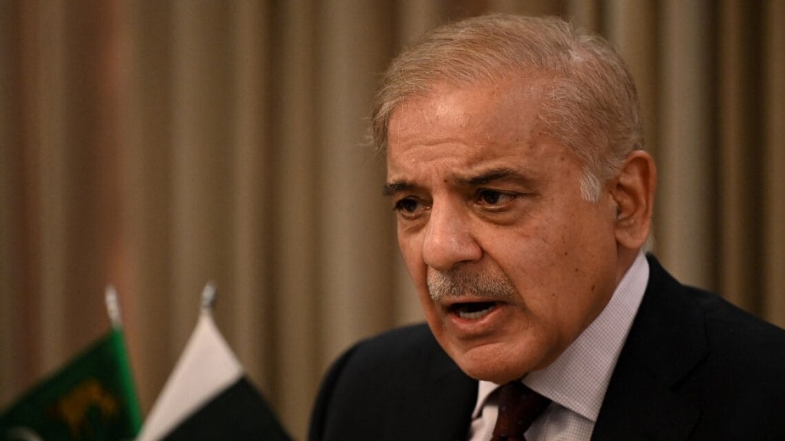عوام کو ریلیف دینے کے لیے وزیر اعظم شہباز شریف متحرک