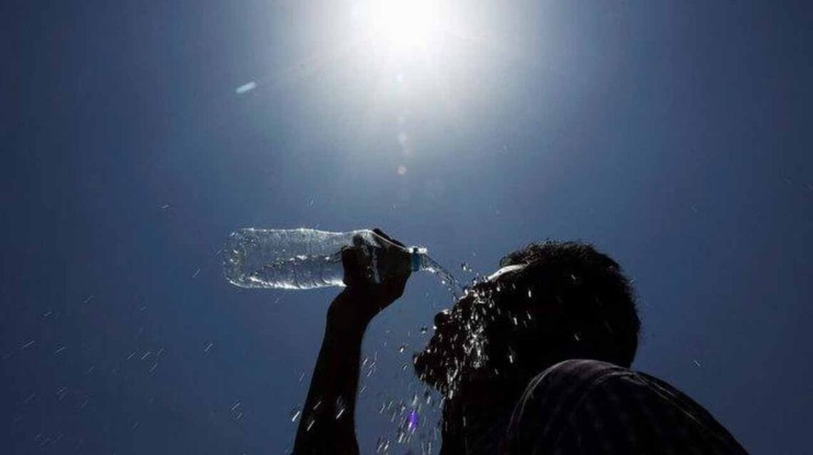 ملک بھر میں آج سے گرمی کی شدت معمول سے زیادہ رہنے کا امکان