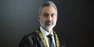 ملٹری کورٹس میں سویلین کے ٹرائل، اس بینچ کو نہیں مانتا، جسٹس قاضی فائز عیسیٰ