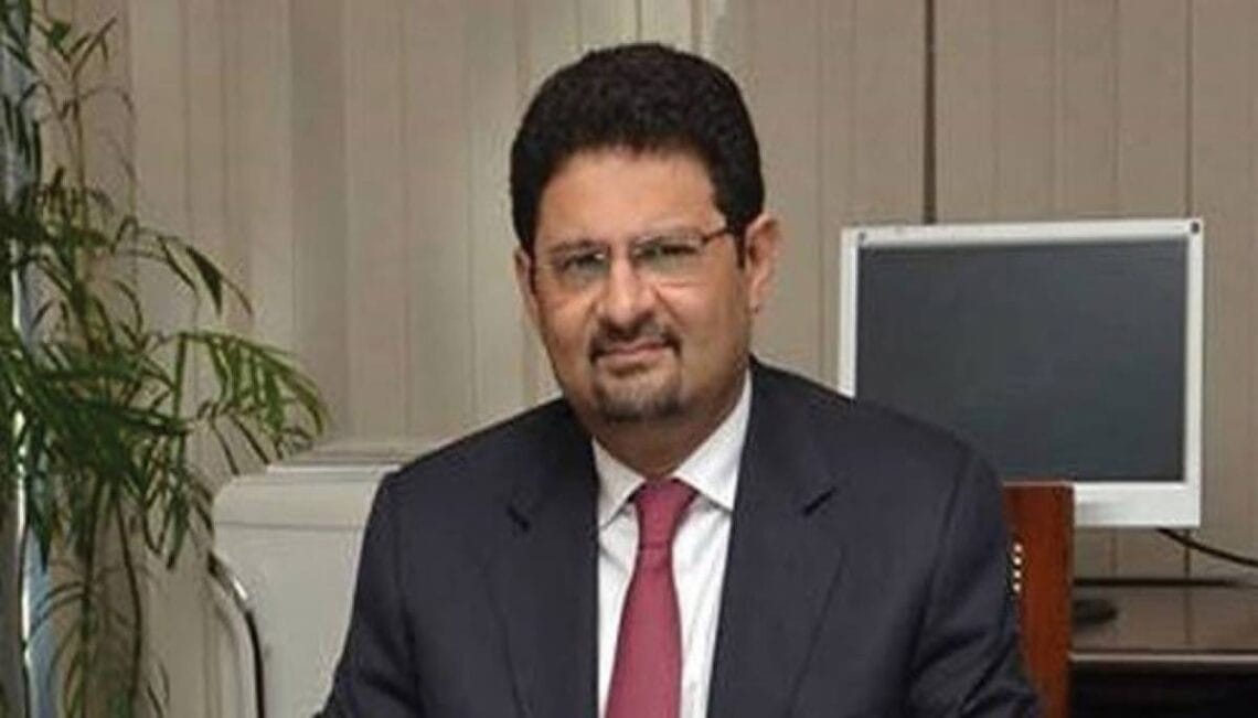 ن لیگ کا مفتاح اسماعیل کو پارٹی عہدے سے فارغ کرنے کا فیصلہ