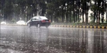 ملک بھر میں گرج چمک کے ساتھ بارش کی پیشگوئی