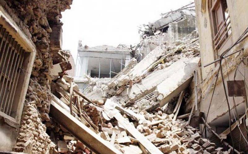 شدید بارش کے دوران اسلام آباد میں دیوار گرنے سے 11 افراد جاں بحق، متعدد دب گئے