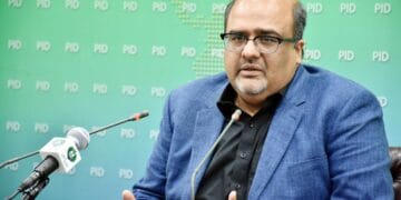 بھگوڑا نہیں  برطانیہ میں ہوں  سارے جواب دوں گا: شہزاد اکبر