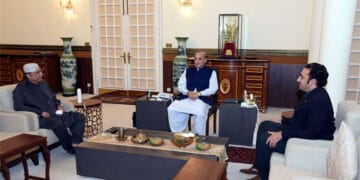 وزیراعظم سے آصف زرداری اور بلاول بھٹو کی ملاقات نگراں سیٹ اپ پر مشاورت