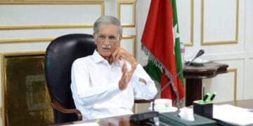 پی ٹی آئی نے پرویز خٹک کو پارٹی سے نکال دیا، نوٹیفکیشن جاری