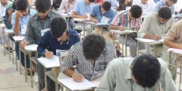 ملک بھر کے تعلیمی بورڈ کا پاسنگ مارکس کم ازکم 40 کرنے پر اتفاق