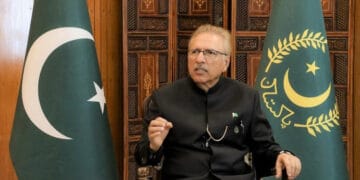 الیکشن کی تاریخ کیلئے صدر کا چیف الیکشن کمشنر کو خط