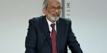 نگراں وزیراعلیٰ سندھ جسٹس (ر) مقبول باقر آج اپنے عہدے کا حلف اٹھائیں گے