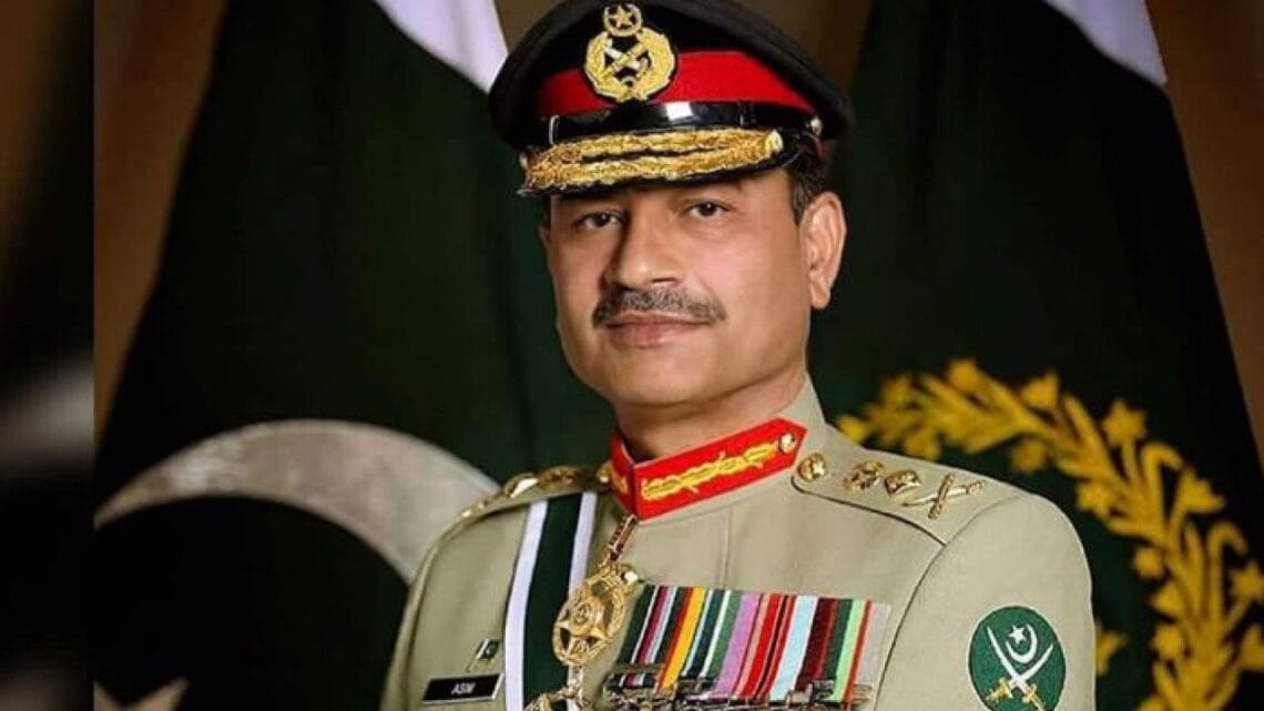 پاک فوج موجودہ چیلنجز سے نمٹنے کیلئے تیار ہے آرمی چیف