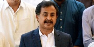 رہنما تحریک انصاف حلیم عادل شیخ کو پولیس نے حراست میں لے لیا