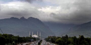 آج سے ملک بھر میں طوفانی بارشوں کی پیشگوئی