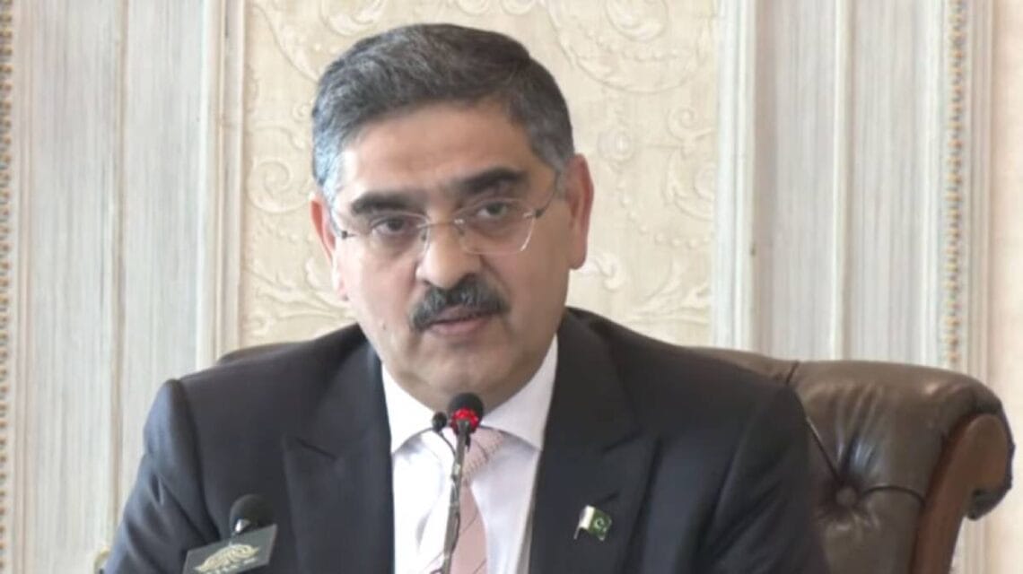 نگران وزیراعظم کی بجلی چوروں اور ڈیفالٹرز کیخلاف ایکشن کی ہدایت