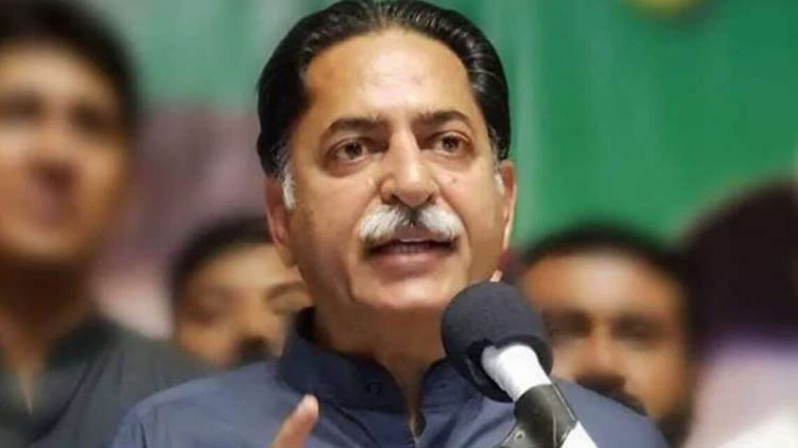 نو مئی کے دہشتگردوں کیلئے لیول پلیئنگ فیلڈ نہیں ہونی چاہیے  جاوید لطیف