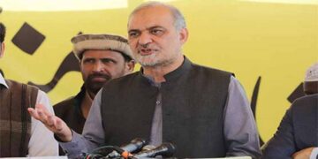 حافظ نعیم نے گورنر سندھ کو ایم کیو ایم کا کارکن قرار دیدیا