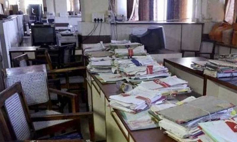 تنخواہوں میں کسی قسم کی کٹوتی نہیں کی جا رہی  نگران صوبائی وزیر خزانہ