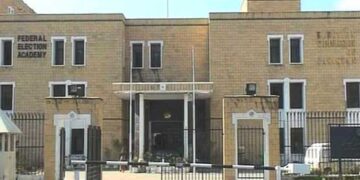 تحریک انصاف کو 20 دن میں دوبارہ انٹرا پارٹی الیکشن کرانے کا حکم