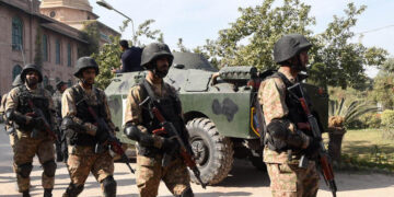 ڈیرہ اسماعیل خان اور شمالی و جنوبی وزیرستان میں کارروائیاں 3دہشتگرد ہلاک  سپاہی شہید