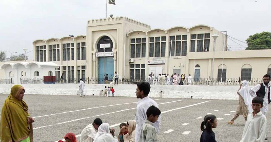 القادر ٹرسٹ 190 ملین پاؤنڈ کیس کی سماعت اڈیالہ جیل میں شروع ہوگئی