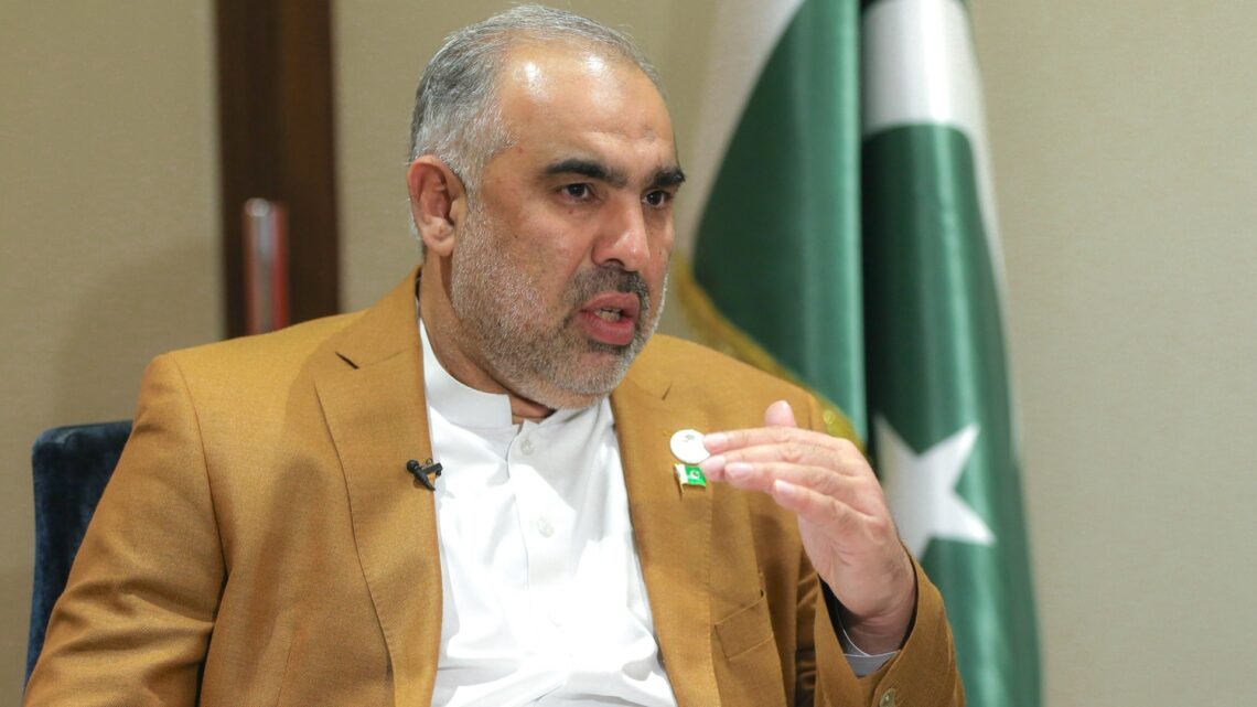 سابق سپیکر قومی اسمبلی اسد قیصر جوڈیشل ریمانڈ پر اڈیالہ جیل منتقل